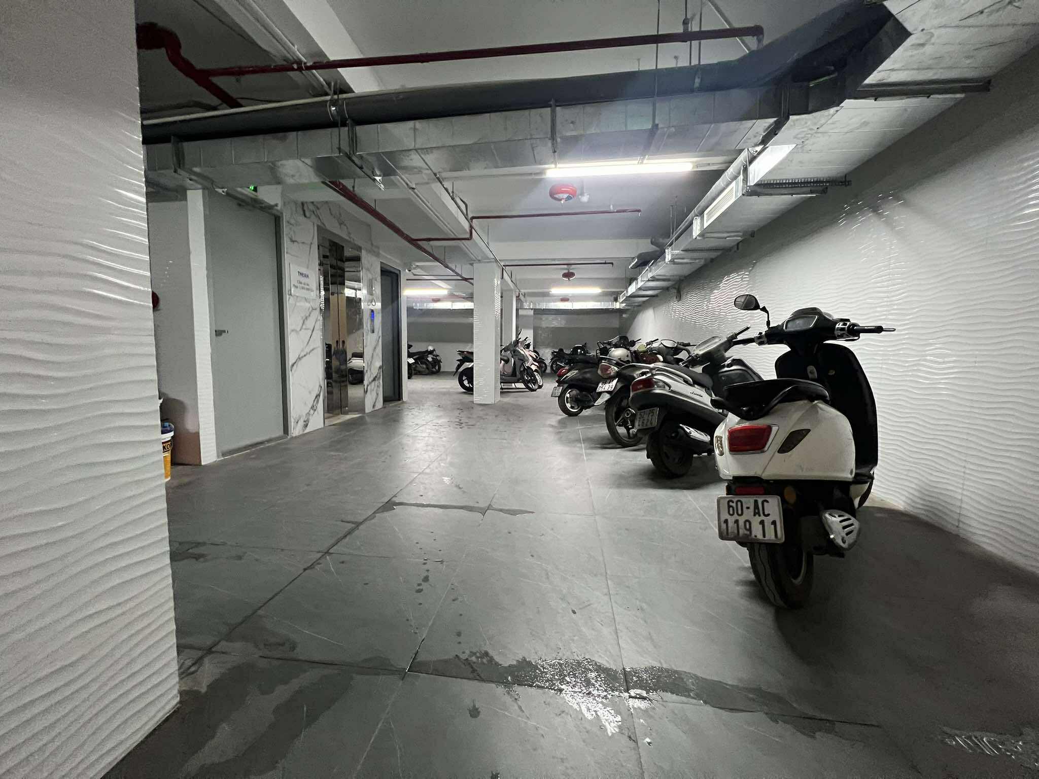 CHDV 6 TẦNG 40 PHÒNG + THANG MÁY & CÓ HẦM - ĐANG CHO THUÊ KHOÁN 2 TỶ/NĂM 10