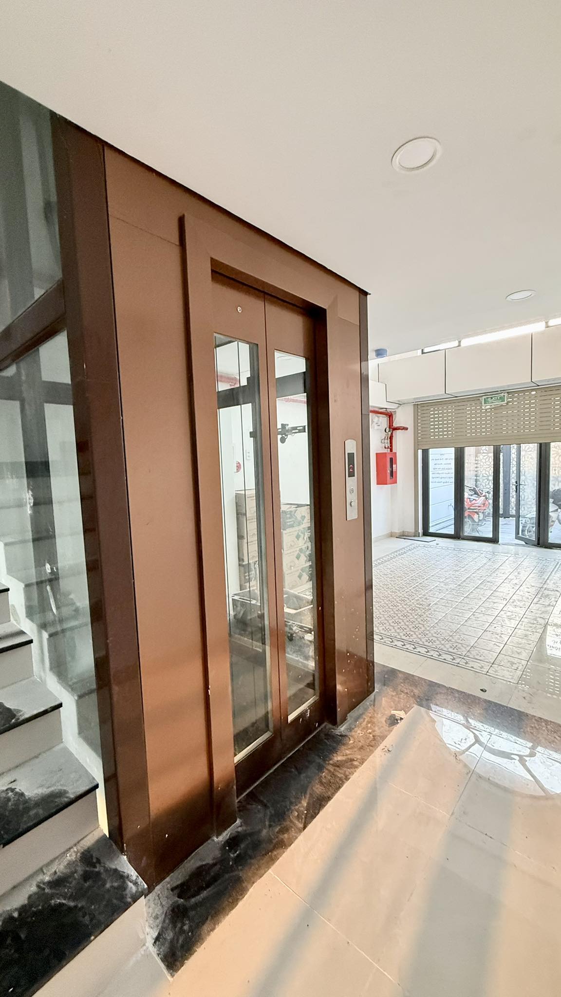 NHÀ 6 TẦNG THANG MÁY - MẶT TIỀN VÕ DUY NINH GIÁP Q.1 - THUÊ KHOÁN 65TR/THÁNG 6