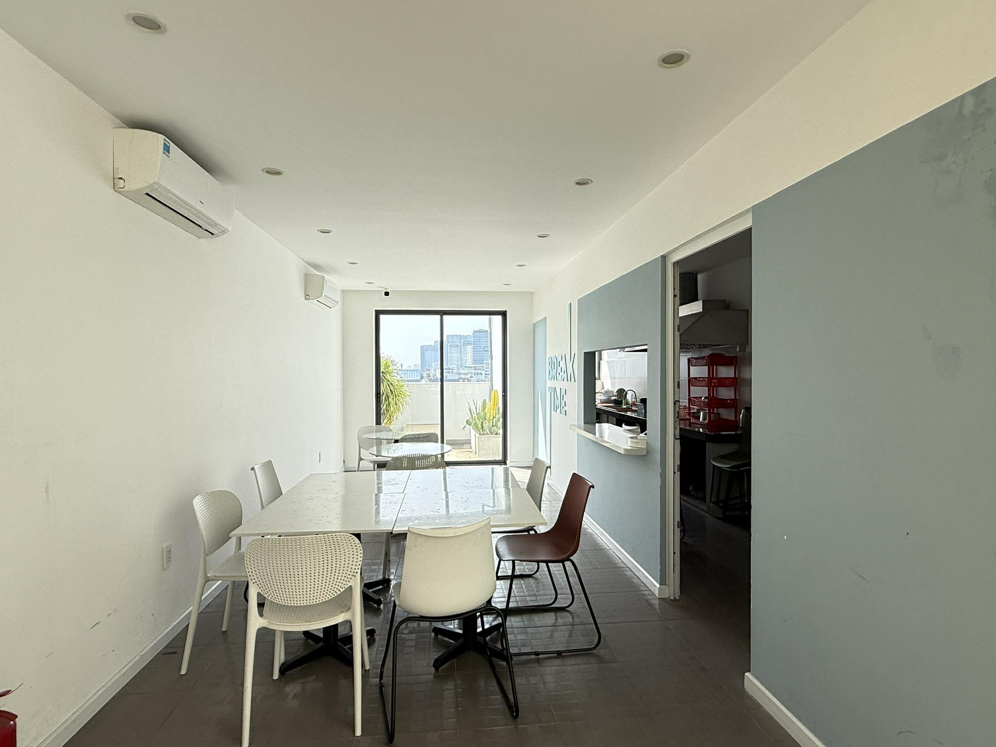 TÒA NHÀ 184m2 (5.6x35) MT UNG VĂN KHIÊM - HẦM 8 TẦNG - DÒNG TIỀN SẴN 150 TRIỆU/THÁNG 12