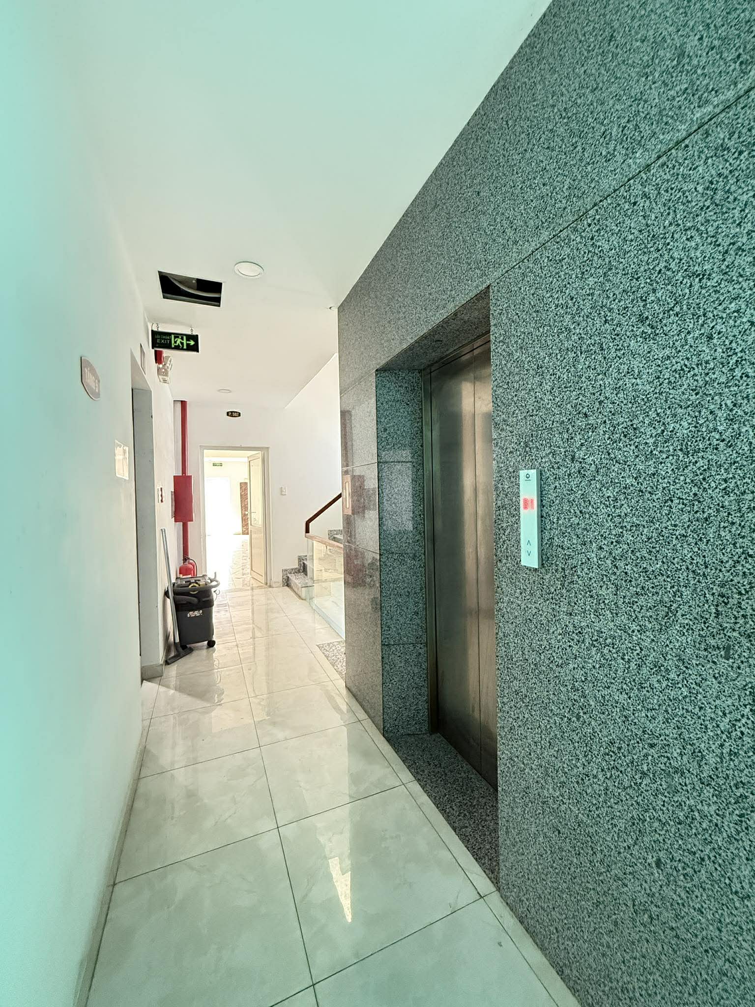 TÒA NHÀ 184m2 (5.6x35) MT UNG VĂN KHIÊM - HẦM 8 TẦNG - DÒNG TIỀN SẴN 150 TRIỆU/THÁNG 11