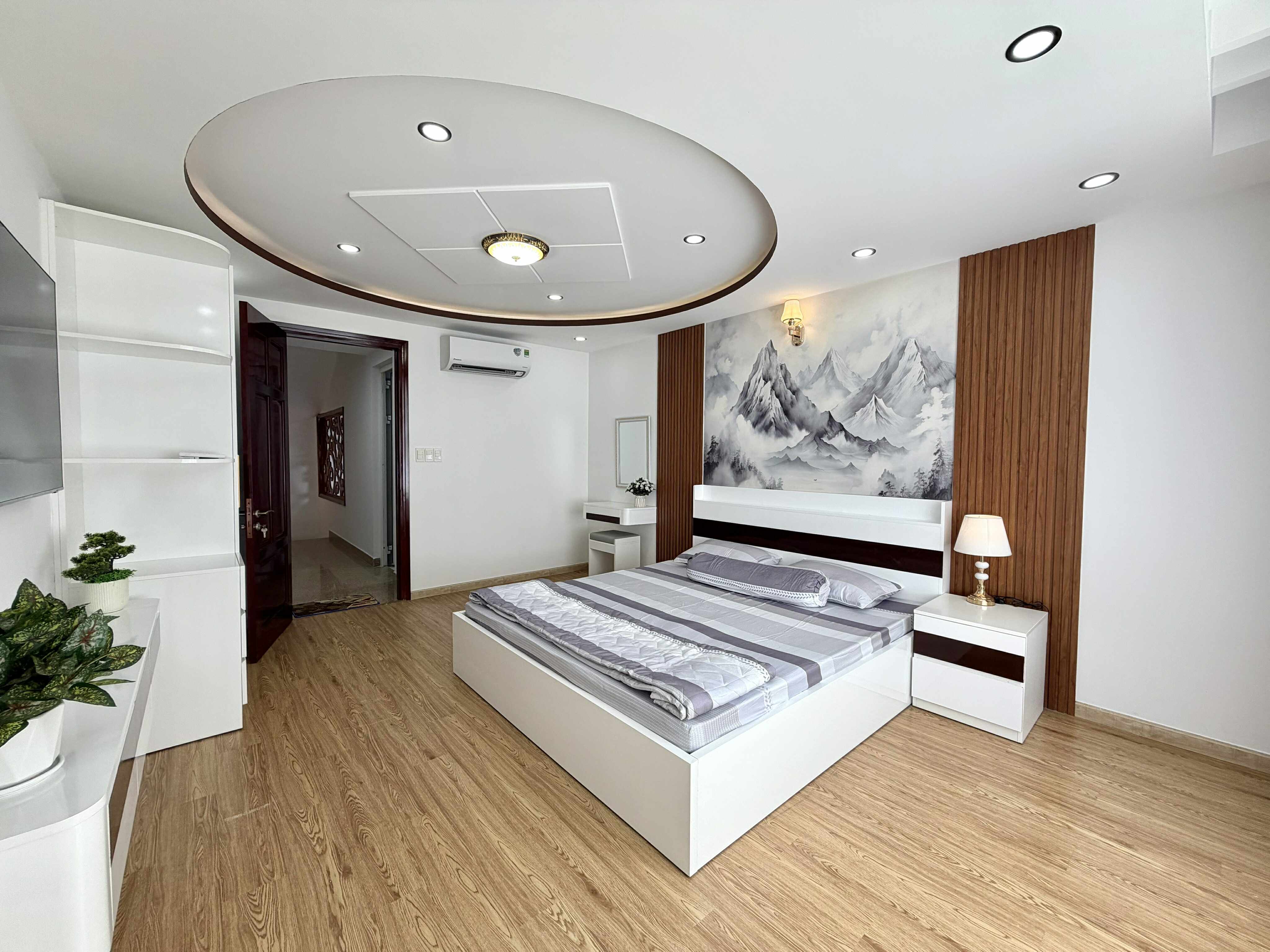 HẺM NHỰA Ô TÔ TRÁNH KHU ĐỒNG BỘ PHAN ĐĂNG LƯU - 5 TẦNG FULL NỘI THẤT - 14.5 TỶ 5