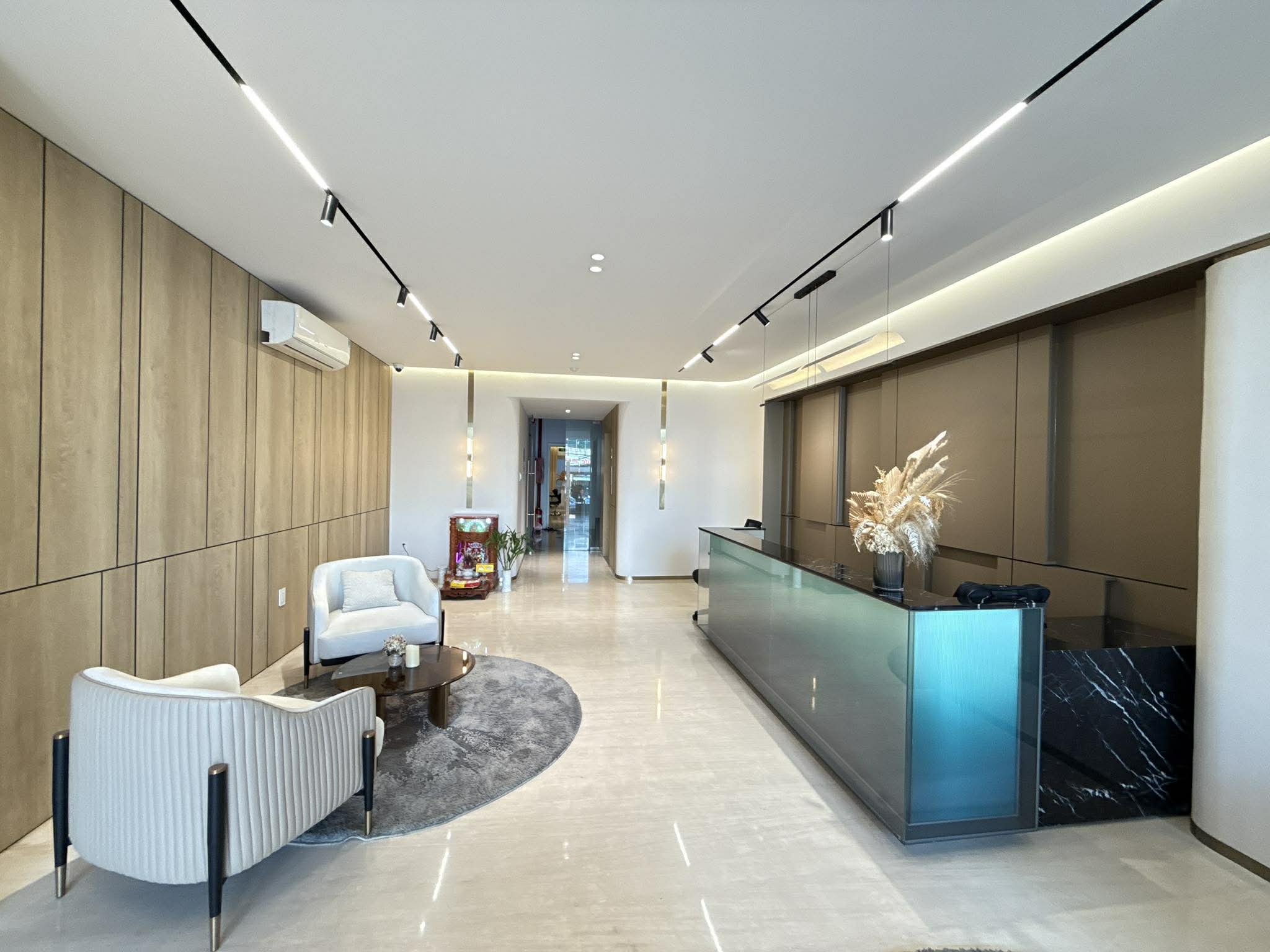 TÒA NHÀ 184m2 (5.6x35) MT UNG VĂN KHIÊM - HẦM 8 TẦNG - DÒNG TIỀN SẴN 150 TRIỆU/THÁNG 8