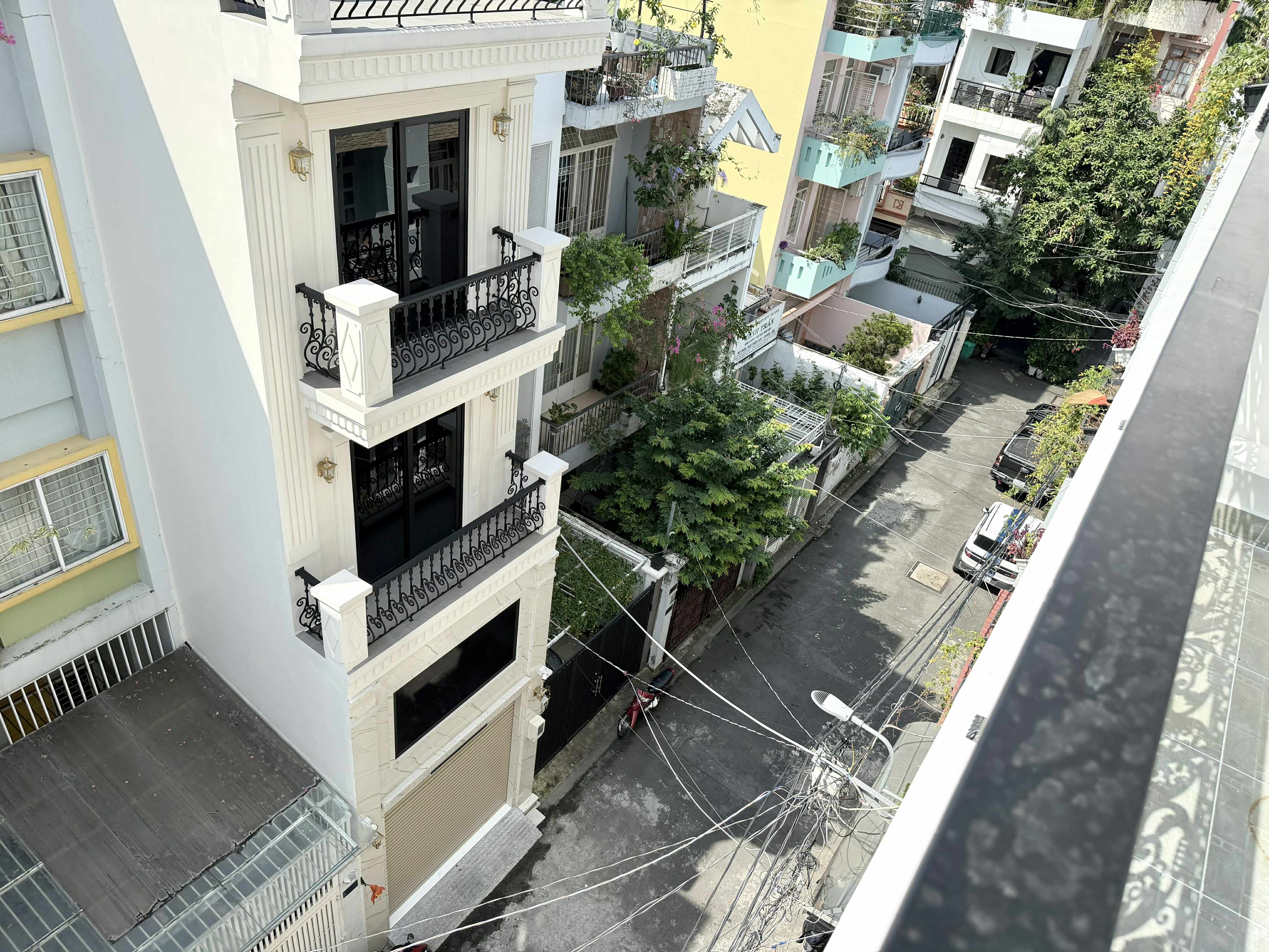 HẺM NHỰA Ô TÔ TRÁNH KHU ĐỒNG BỘ PHAN ĐĂNG LƯU - 5 TẦNG FULL NỘI THẤT - 14.5 TỶ 15