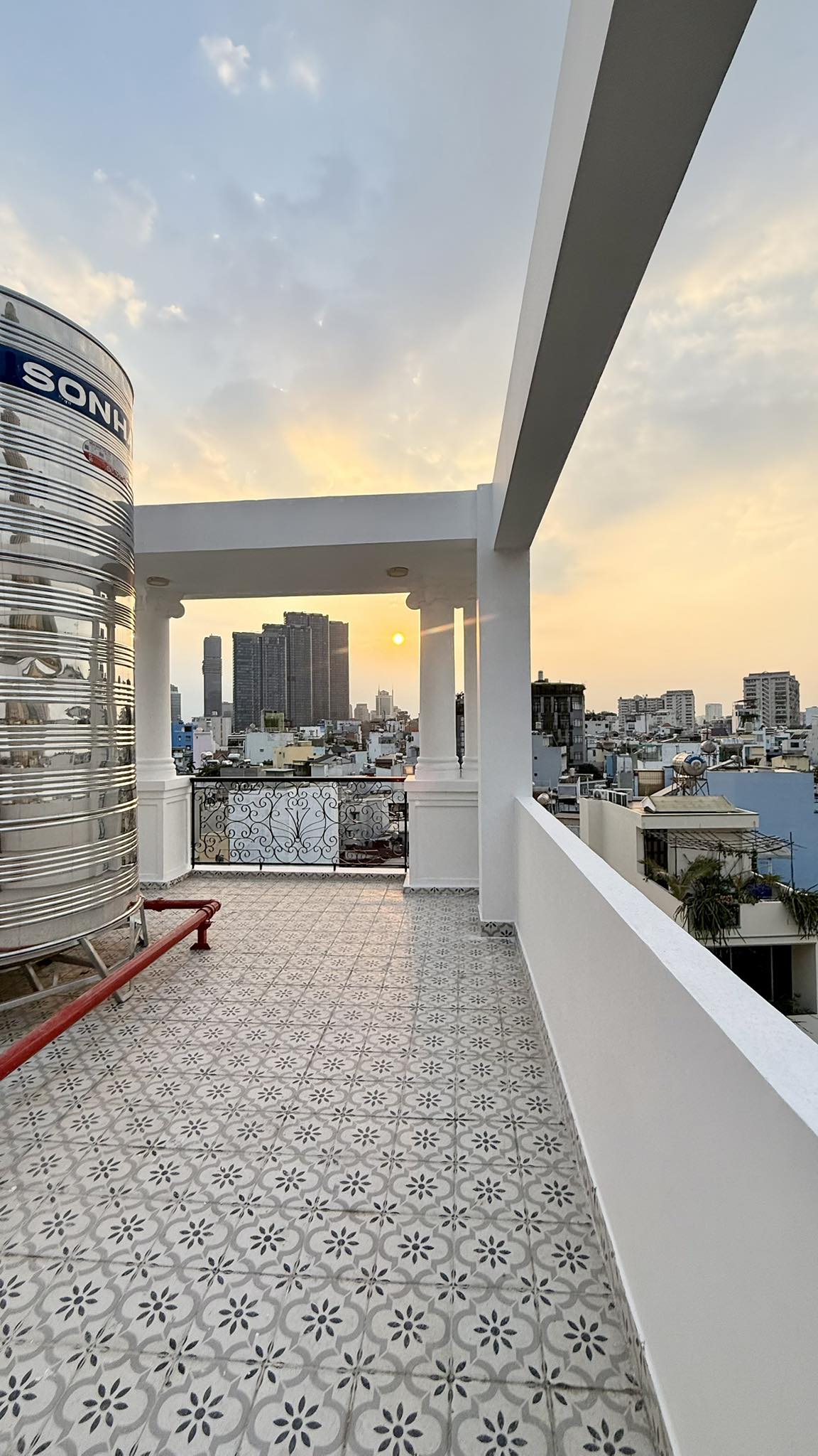 NHÀ 6 TẦNG THANG MÁY - MẶT TIỀN VÕ DUY NINH GIÁP Q.1 - THUÊ KHOÁN 65TR/THÁNG 10