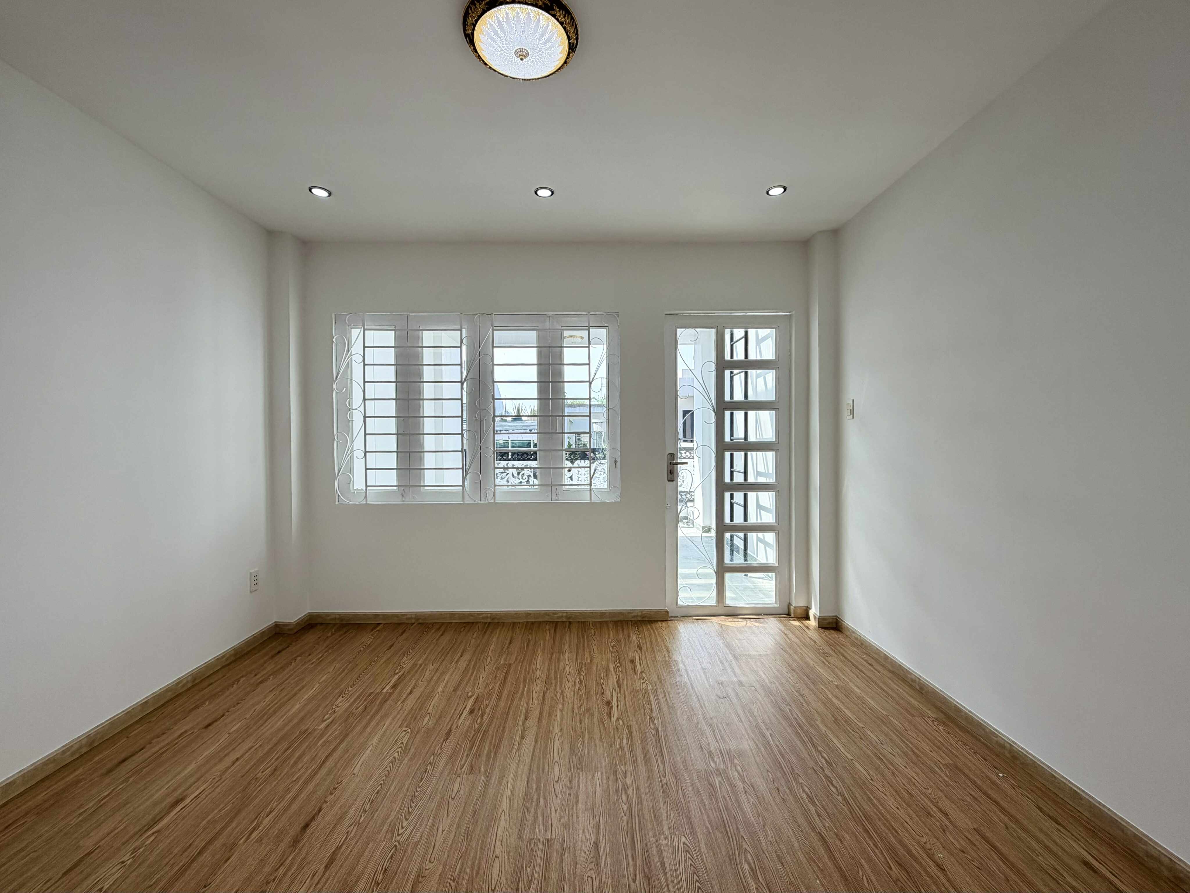 HẺM NHỰA Ô TÔ TRÁNH KHU ĐỒNG BỘ PHAN ĐĂNG LƯU - 5 TẦNG FULL NỘI THẤT - 14.5 TỶ 11