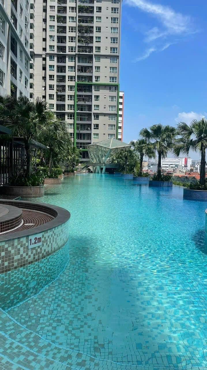 Bán căn 2 ngủ dt 72m2 tại Seasons Avenue, full đồ giá 6.5 tỷ