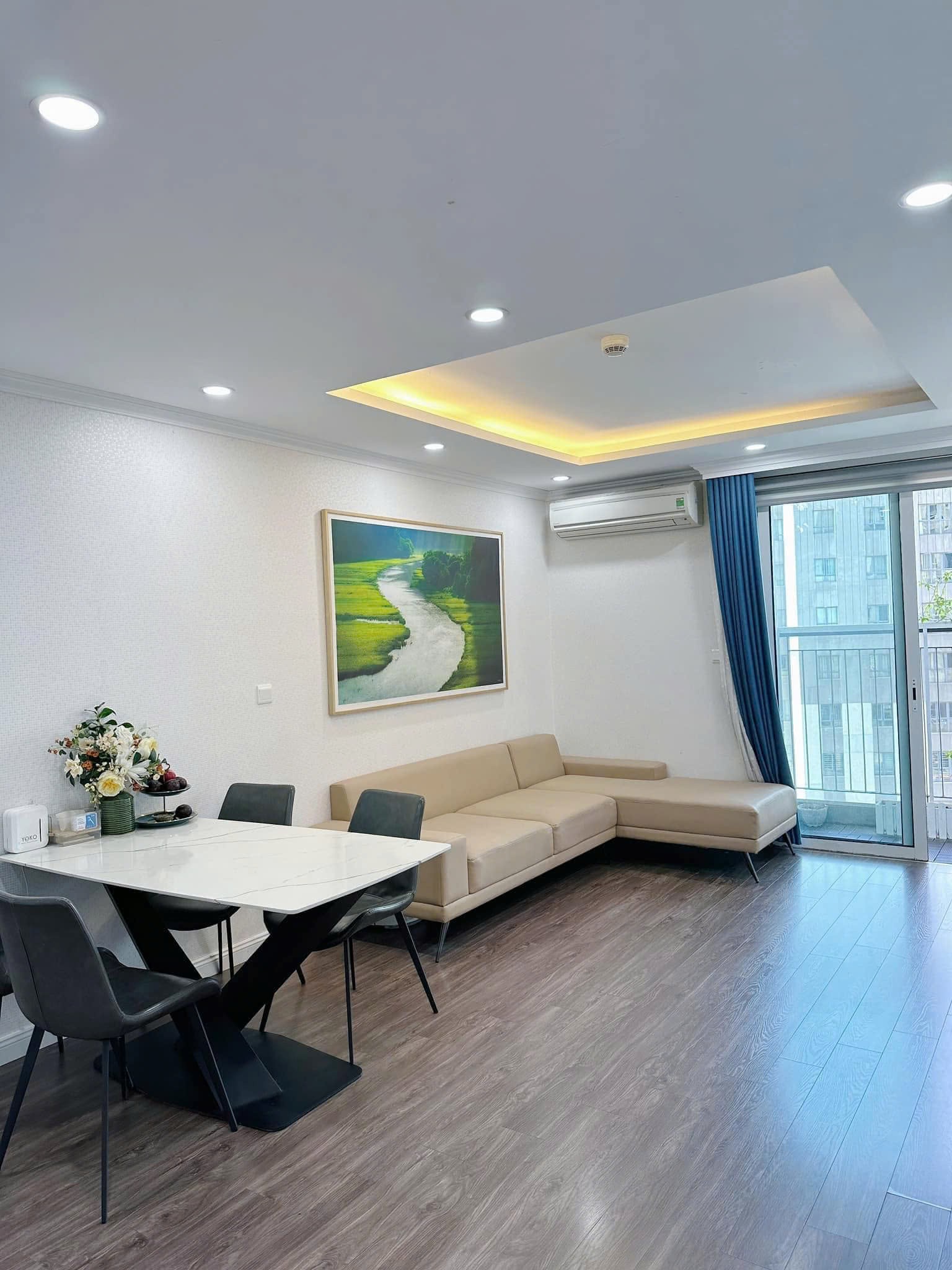 Bán căn hộ Seasons Avenue 80m2, 2N, VIEW PHỐ giá chỉ 7 tỷ