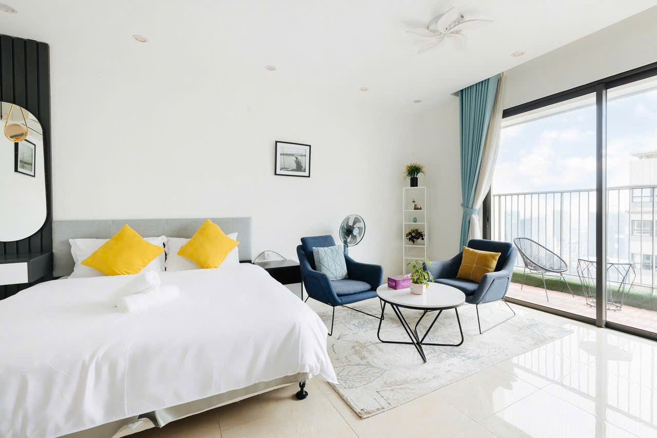 Cần bán gấp căn hộ STUDIO Vinhomes D'Capitale giá 3.9 tỷ 2