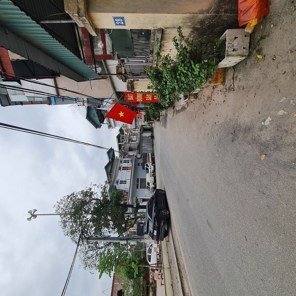 7 tỷ x có ngay 80m2 đường ôtô tránh, vỉa hè, tại Đông Dư, GL, gần trường chợ, ủy ban. Lh 0989894845 3