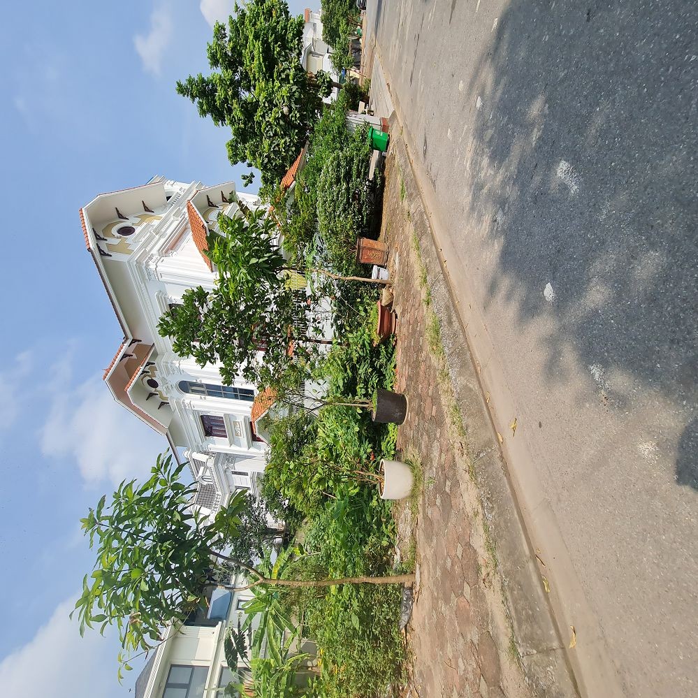 90m2 đấu giá Gia Lâm, Hà Nội. Mt 6m, đường 12m vỉa hè rộng. 10 tỷ x. Lh 0989894845 SĐCC bán nhanh l 2