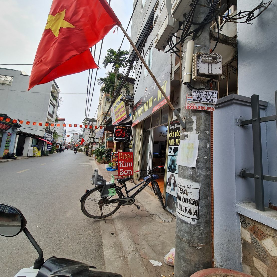 Bán đất Trâu Quỳ, Gia Lâm, cạnh Vin. 50m2 ô tô tránh giá 7 tỷ x. Lh 0989894845 Tôi có lô đất cần bá 2