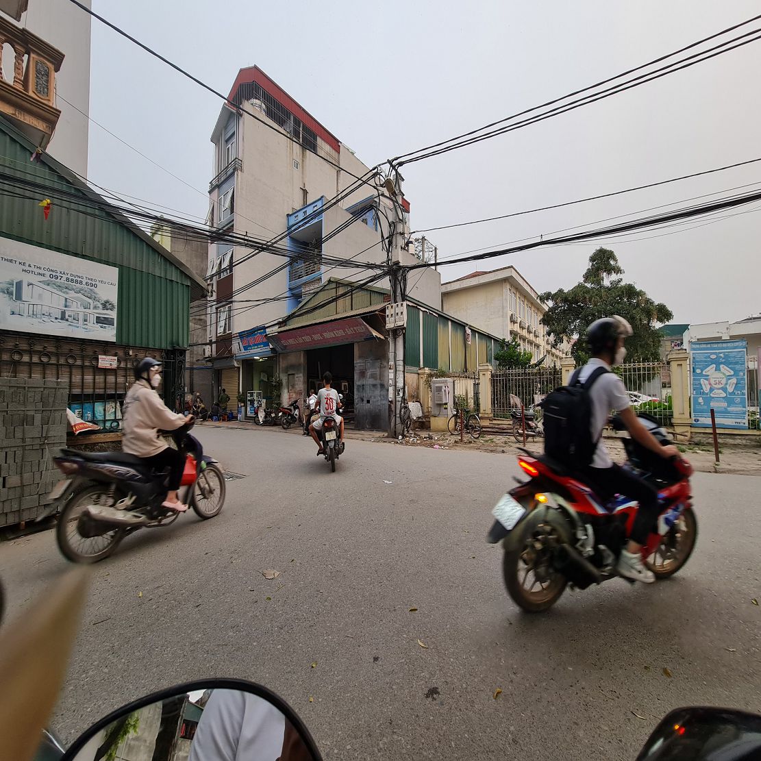 Bán đất Trâu Quỳ, Gia Lâm, cạnh Vin. 50m2 ô tô tránh giá 7 tỷ x. Lh 0989894845 Tôi có lô đất cần bá 4