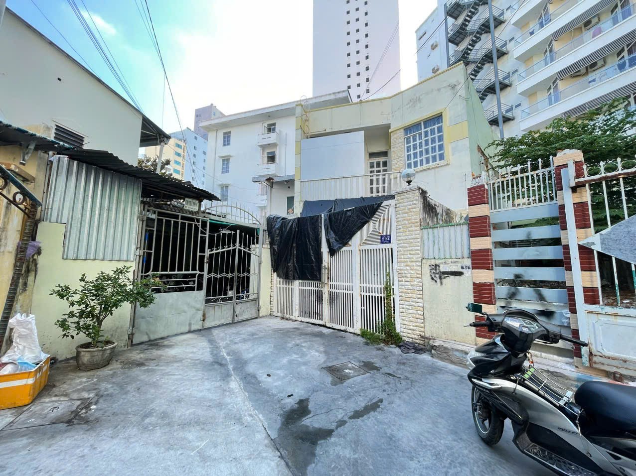 Đất Hẻm Ô Tô Tuệ Tĩnh – Full ODT – Cách Biển 200m – 8.15 Tỷ 2