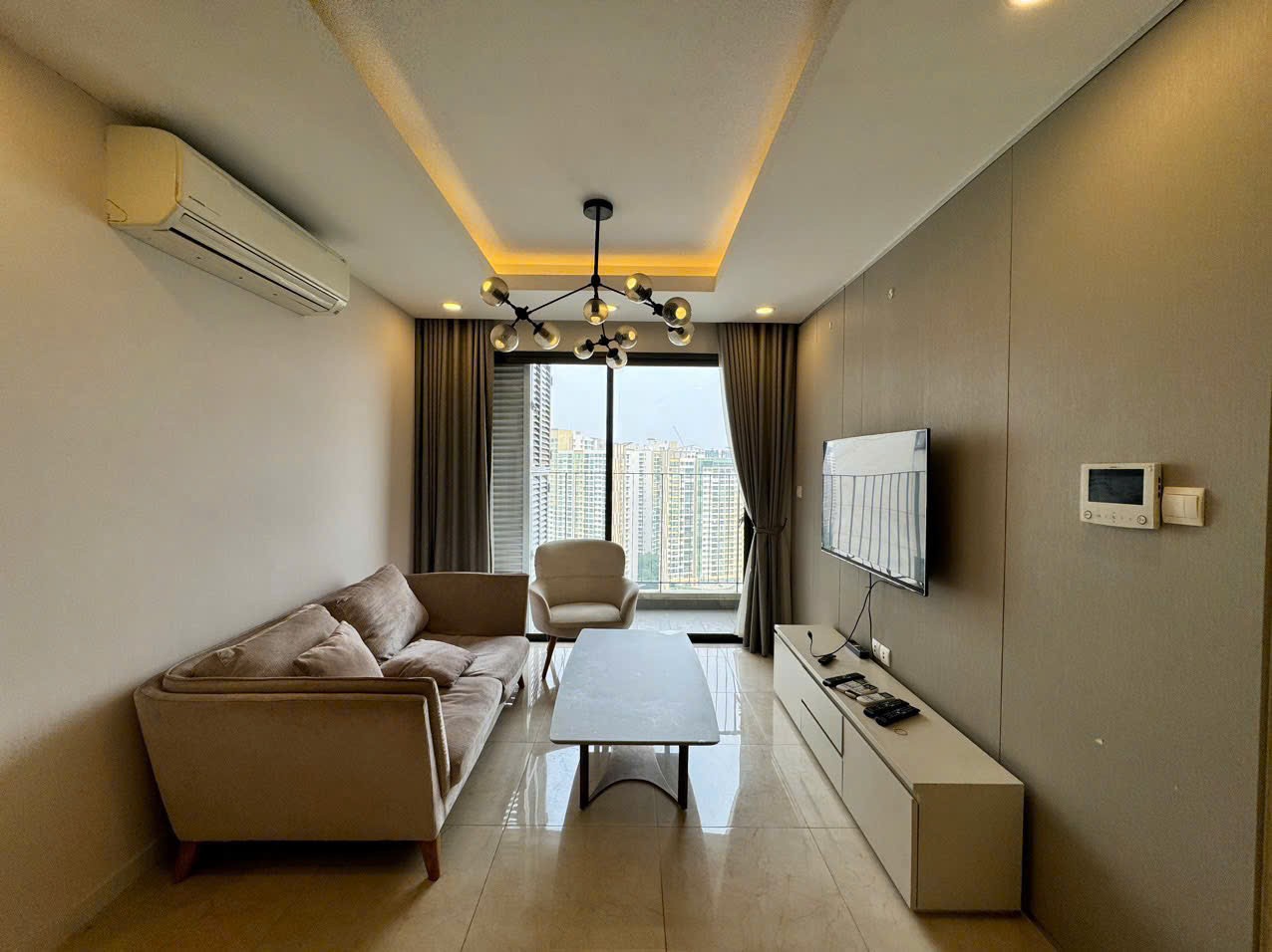 Bán căn 2 ngủ view hồ điều hòa và trường Amsterdam - SẴN SLOT OTO 2