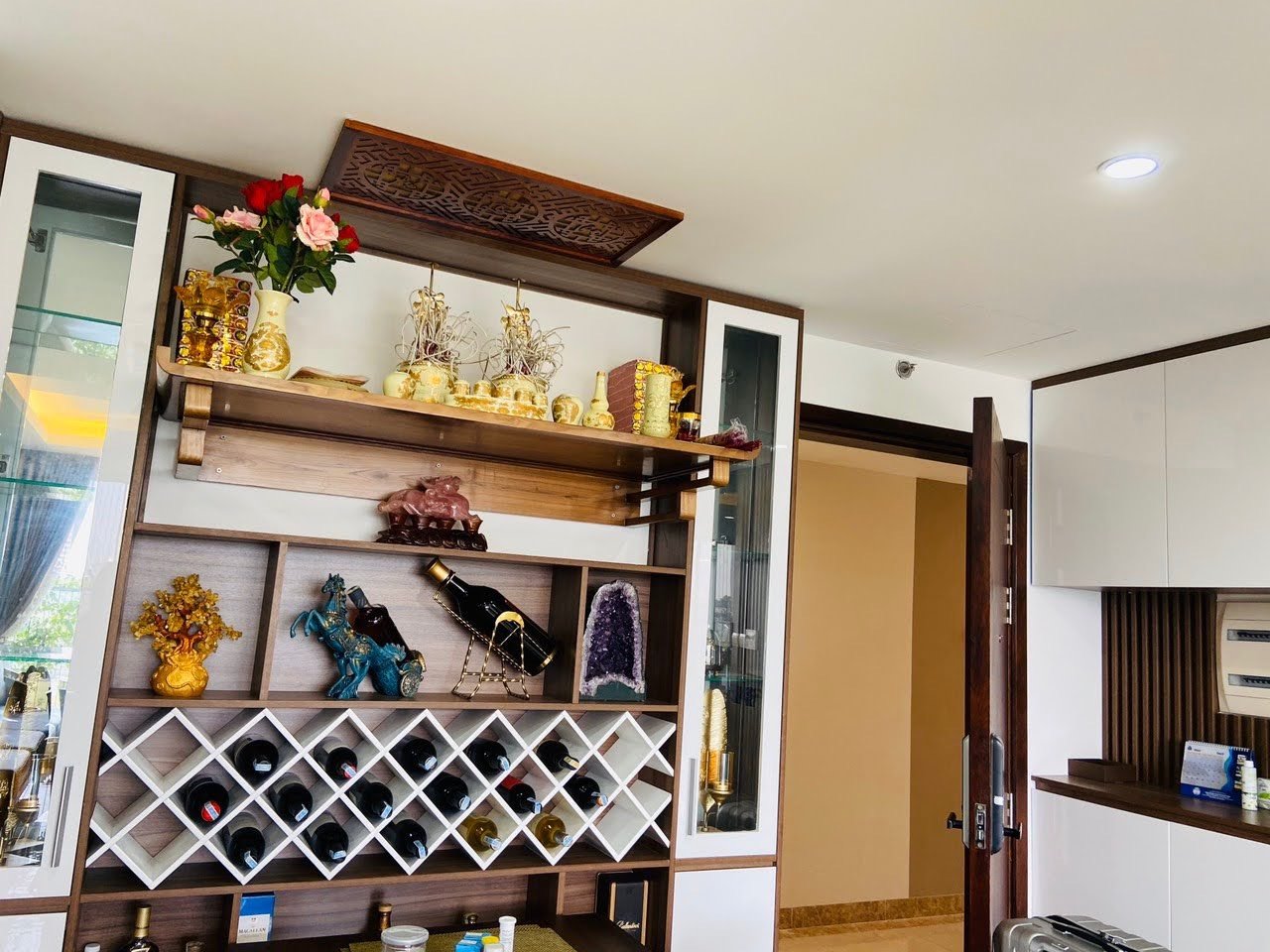 Bán căn hộ Vinhomes D'Capitale 3PN VIEW HỒ chỉ 13.x tỷ 7