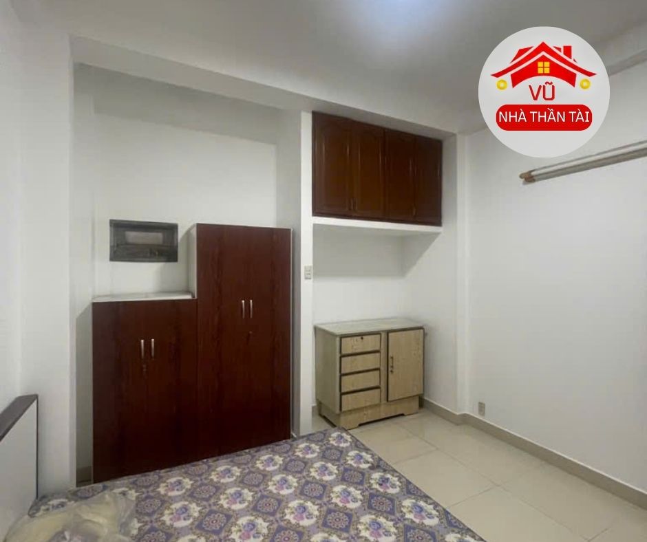 Bán nhà đẹp Măt Tiền Q.4, Gần Tân Vĩnh, 5,2m x 10m, 4 tầng, Giá nhỉnh 8 tỷ. 5