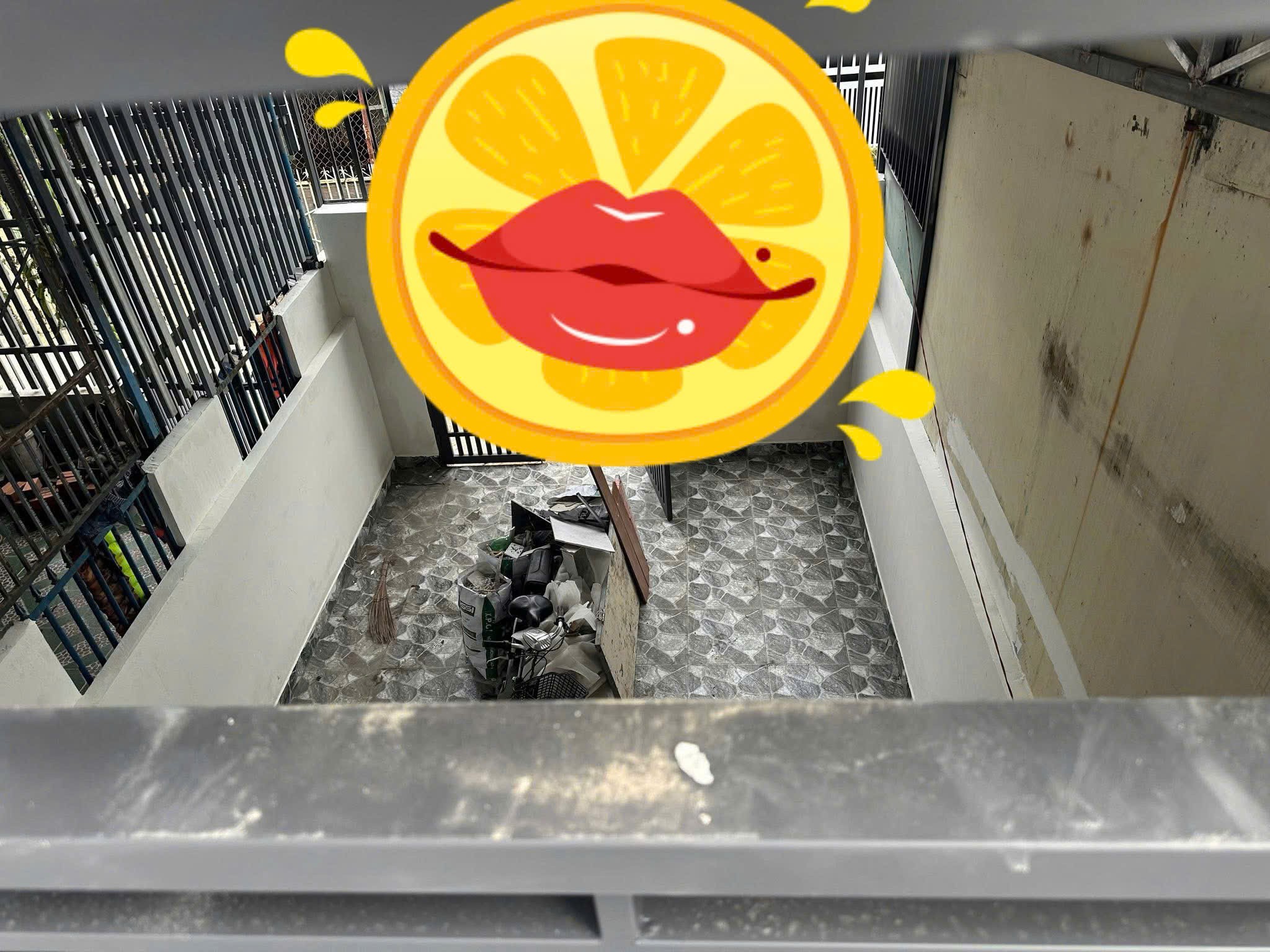 HẠ GIÁ GẤP GẤP - NHÀ 2 MẶT ĐƯỜNG, HẺM OTO PHƯỜNG NAM NHA TRANG. 2