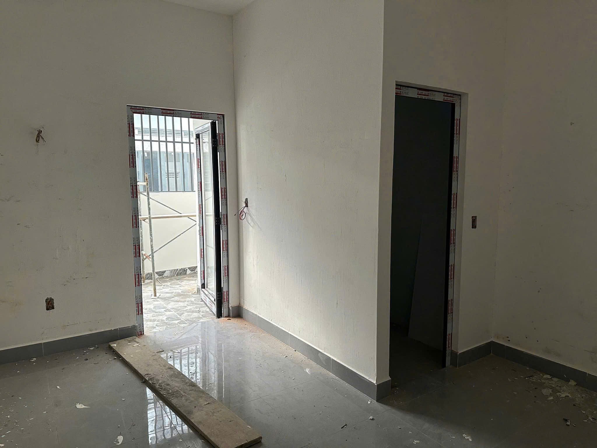 HẠ GIÁ GẤP GẤP - NHÀ 2 MẶT ĐƯỜNG, HẺM OTO PHƯỜNG NAM NHA TRANG. 4