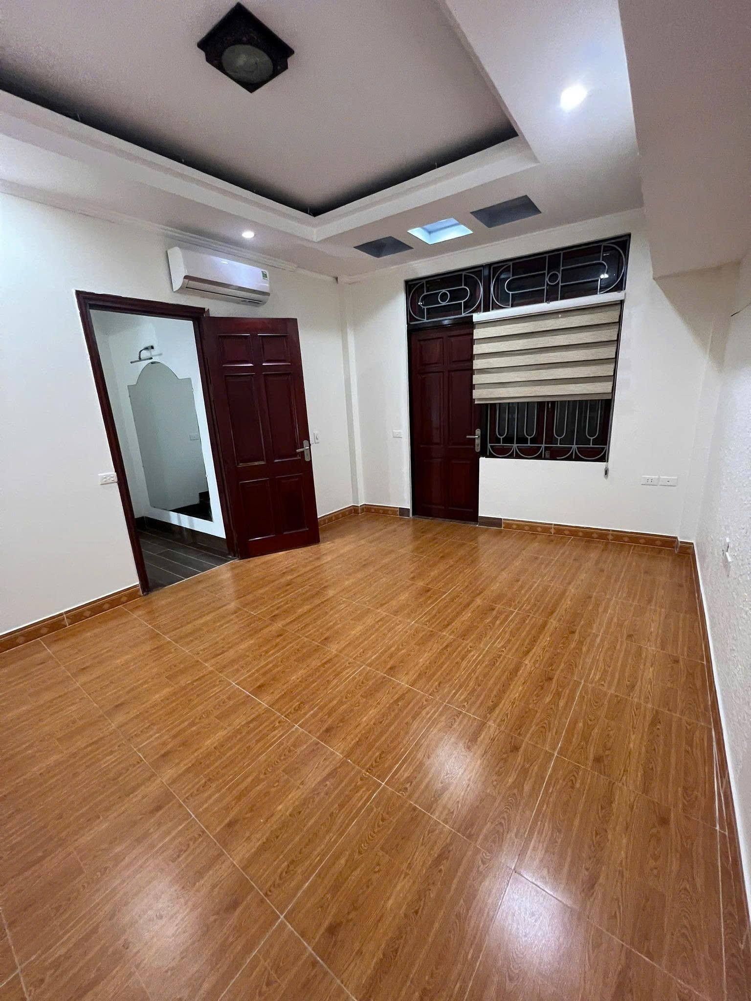 Cho thuê tại Ngõ 204 Trần Duy Hưng, Trung Hòa, Cầu Giấy 30m x 5T giá 12 triệu 2