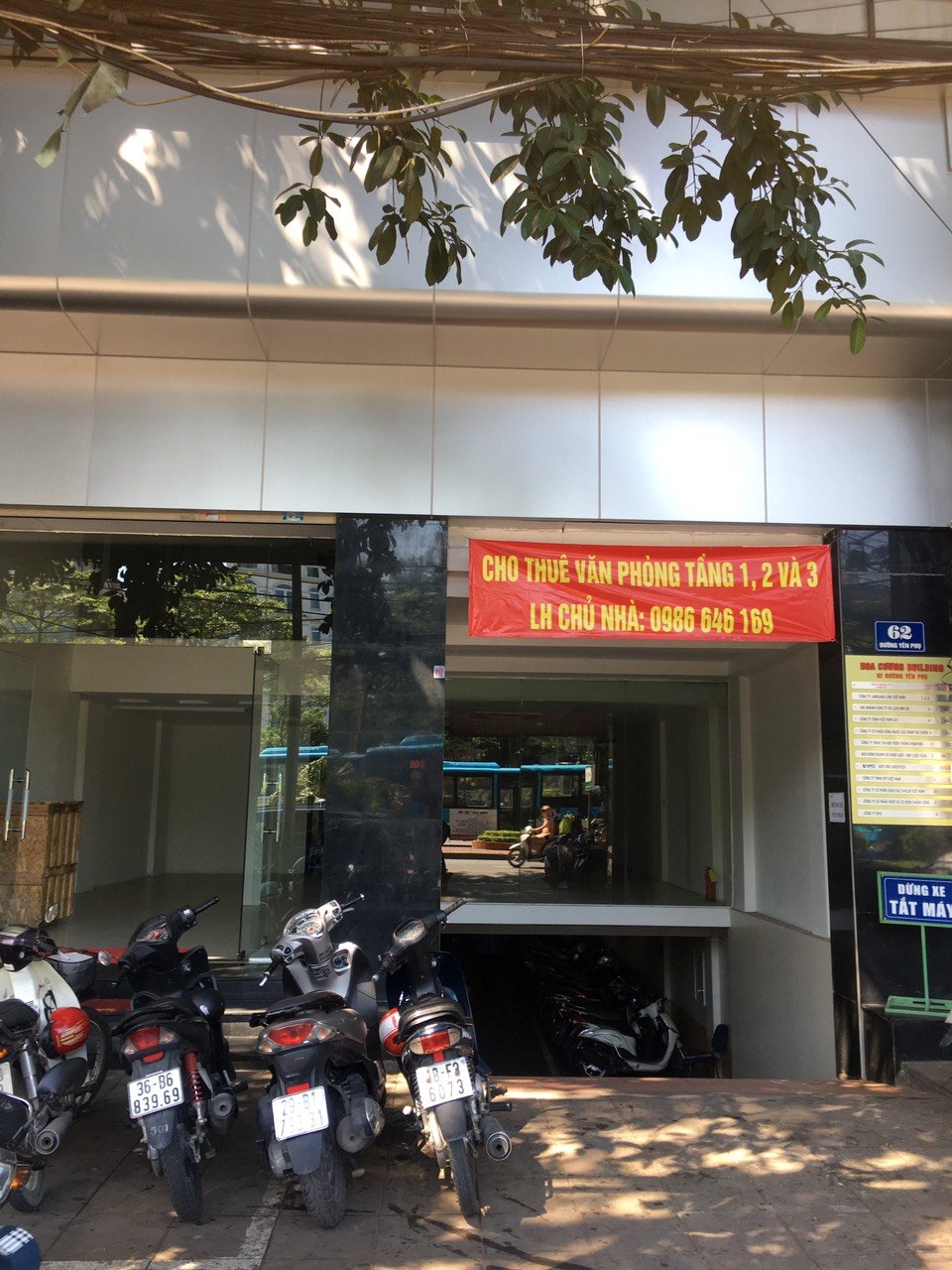 Mời thuê VP 45m2 giá rẻ tại 62 Yên Phụ. LH ngay 0929236669 4