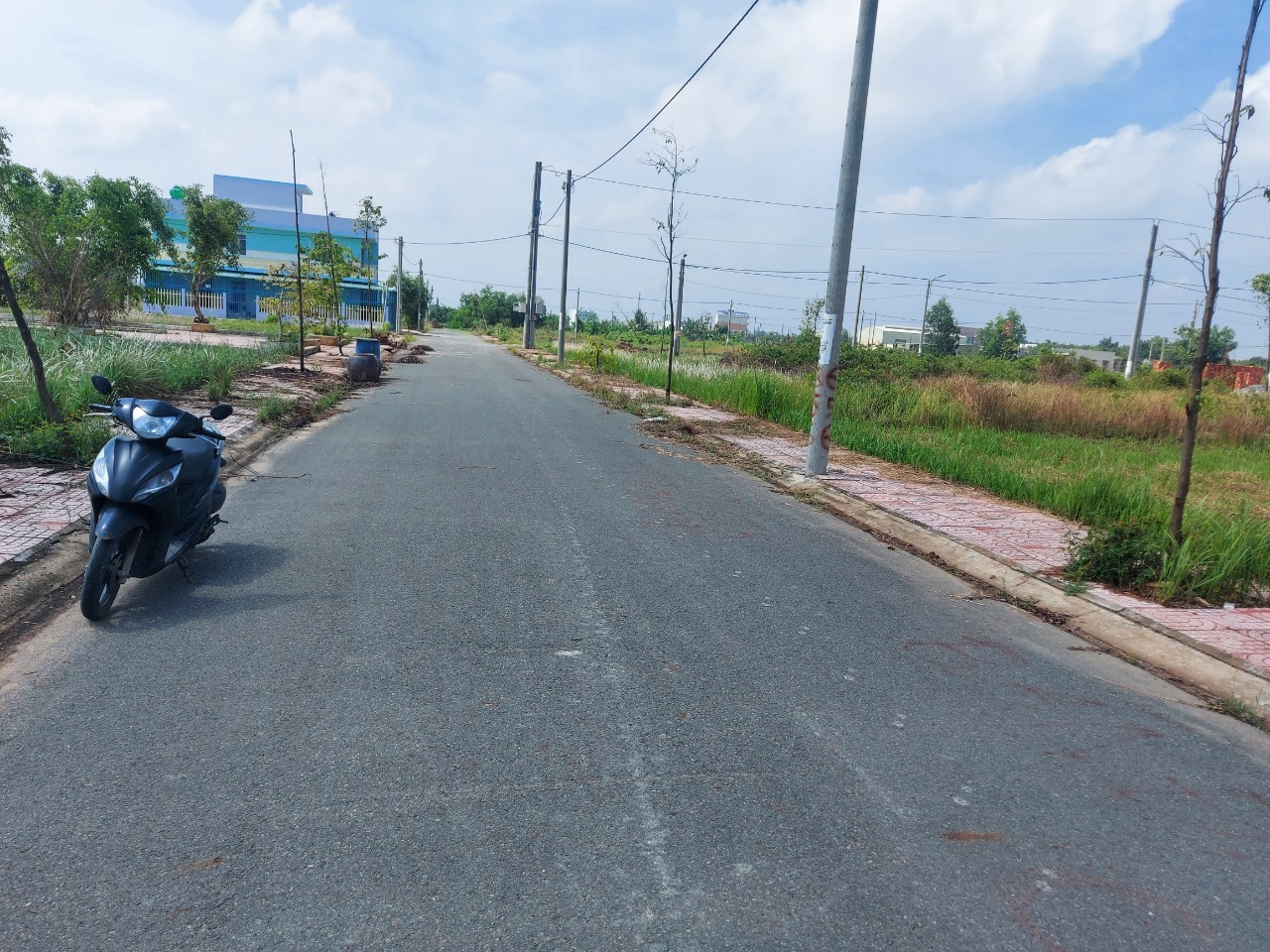 Đất nền kdc An Phú Center 84m2 cần bán gấp giá xả lỗ 800tr