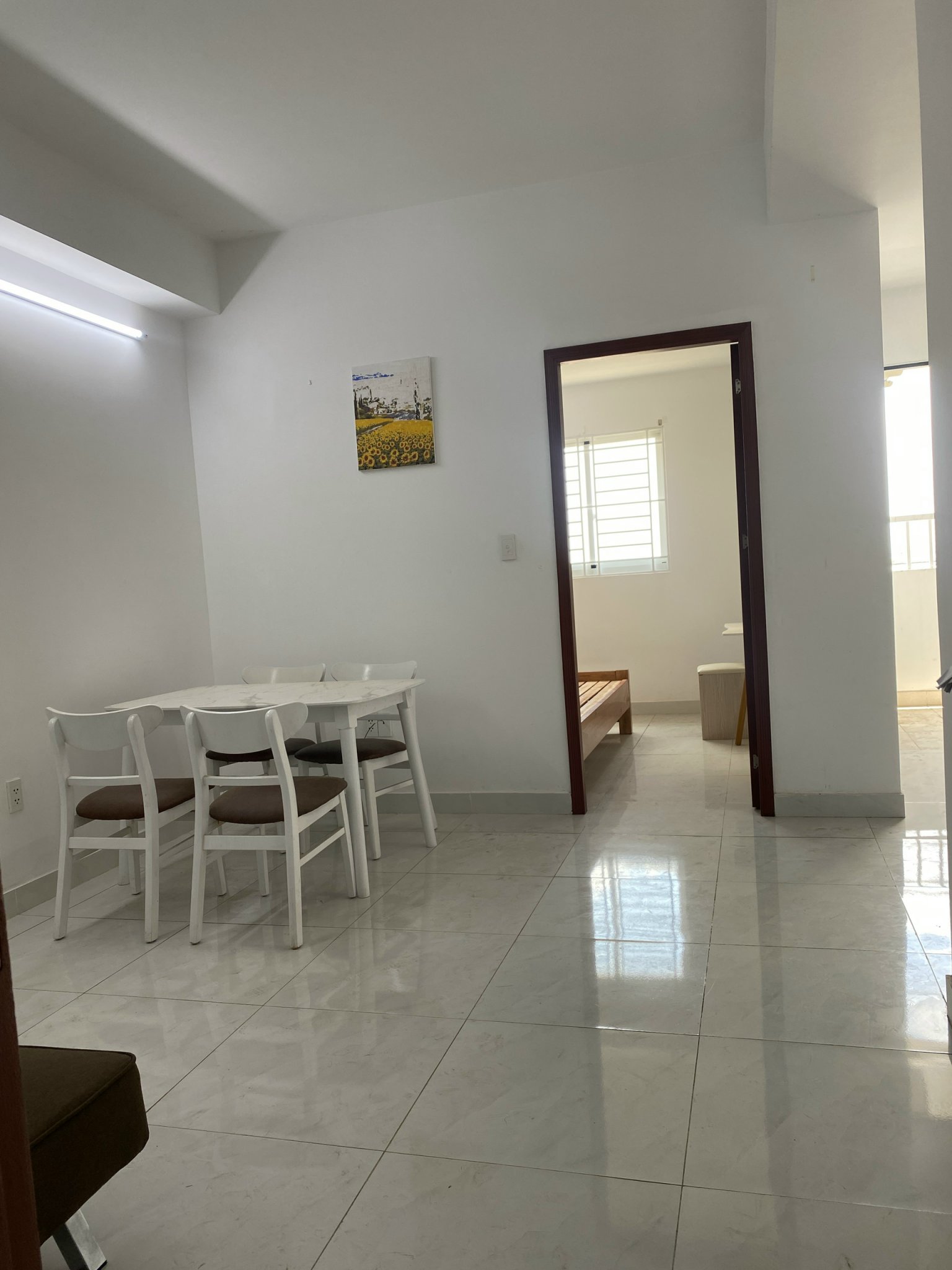 Cho thuê căn chung cư 1PN có nội thất tại chung cư Cường Thuận.