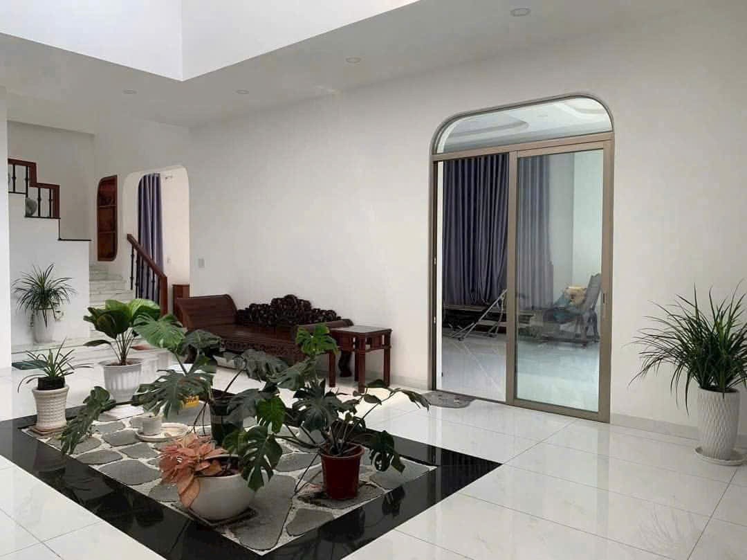 TIỀN NHANH CÓ LỢI THẾ! BÁN GẤP BIỆT THỰ GÓC 2 MẶT TIỀN SIÊU ĐẸP – TTT HÓC MÔN 4