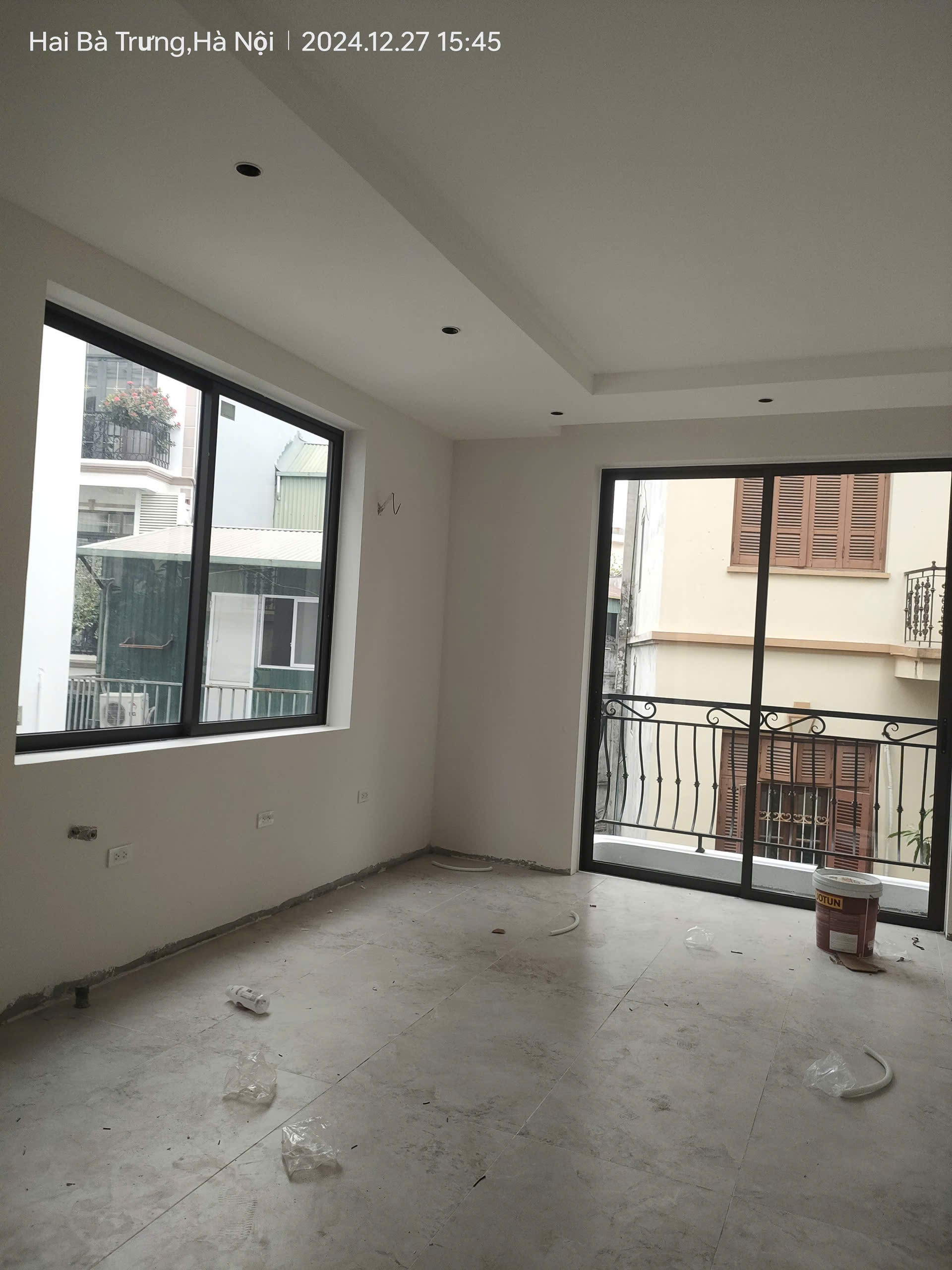 Thuê lâu dài giá rẻ phòng đào tạo Giáp Bát 300m, tầng 3,4, mặt tiền 30m, 20 tr/th, Hoàng Mai.