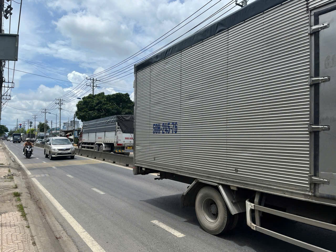 SIÊU PHẨM XƯỞNG MẶT TIỀN NGUYỄN VĂN BỨA – HÓC MÔN – ĐƯỜNG CONTAINER 24/24! 2