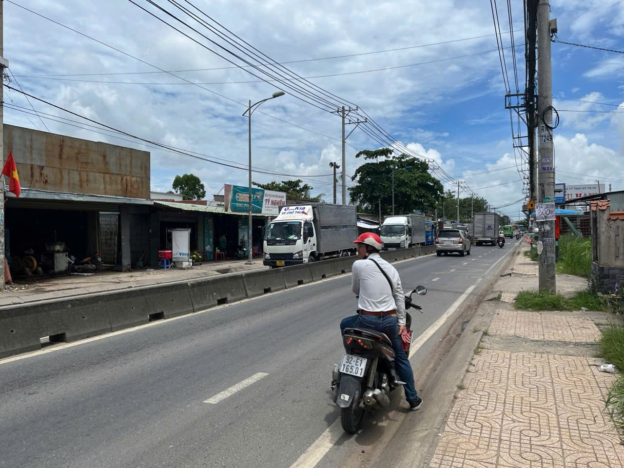 SIÊU PHẨM XƯỞNG MẶT TIỀN NGUYỄN VĂN BỨA – HÓC MÔN – ĐƯỜNG CONTAINER 24/24! 4