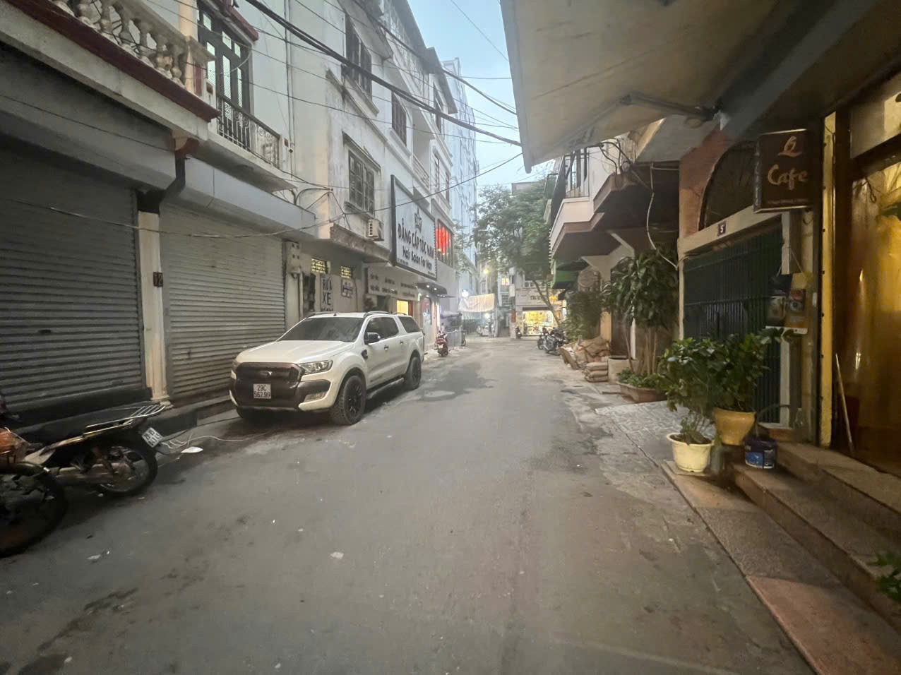 Cực Hiếm Hàng Chuối 75M2 MT 7M 5 Tầng 32.5 Tỷ -Ô TÔ -Ngõ sạch thoáng gần phố