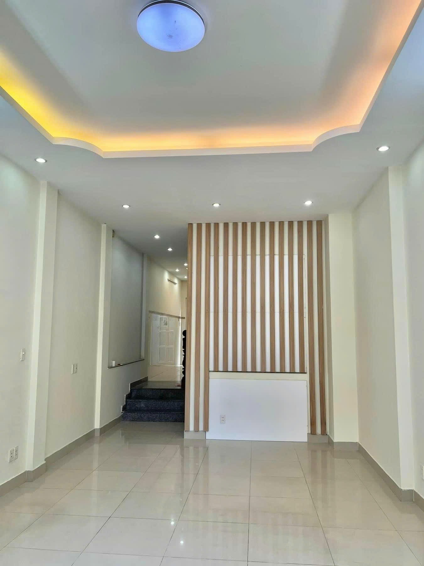 Bán nhà Quận 7 đường số 13 P.Tân Kiểng, dt 4x19m,3 lầu.giá 15,5 tỷ