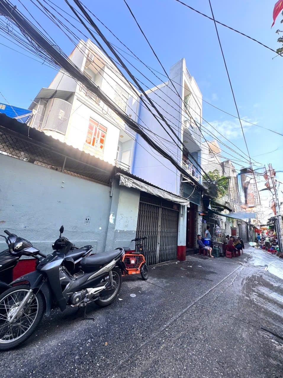 CHỦ NHIỆT BÁN GIẢM CHÀO 500 TRIỆUBÁN NHÀ MẶT TIỀN HXH- Đ.ĐOÀN VĂN BƠ- 2 MẶT HẺM 4