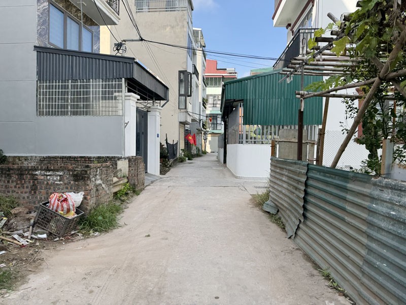 Cần bán lô góc 47,2m2 đất, đường thông ô tô con tại Phúc Lợi, cách mặt đường gom Đê 50m 3