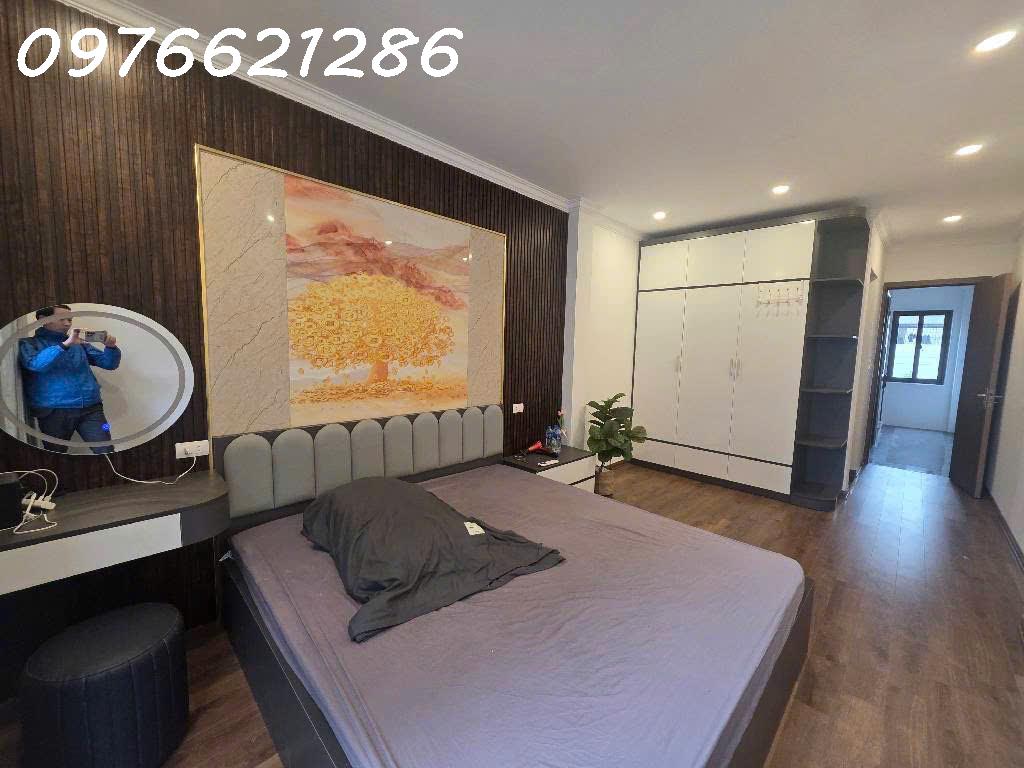 Bán nhà đẹp 6 tầng full nội thất – Phố Trường Lâm, trung tâm Việt Hưng – 35m² – giá 8,x tỷ – vị 5