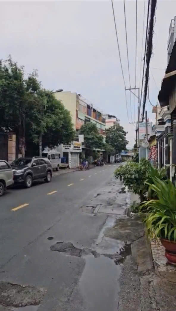 BÁN GẤP NHÀ XƯỞNG SIÊU ĐẸP ĐÔNG HƯNG THUẬN 17, Q12 – DT 2.563m² – GIÁ CHỈ 65 TỶ 2