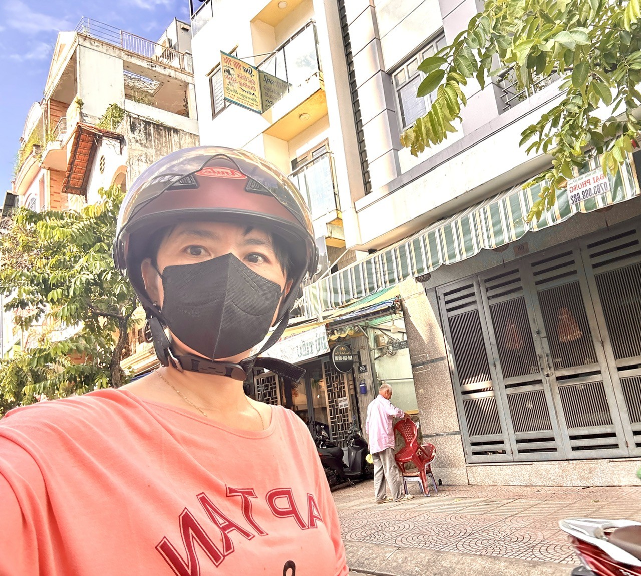 BÁN NHÀ MT KINH DOANH- Đ. KHÁNH HỘI - THÔNG RA  HOÀNG DIỆU, BẾN VÂN ĐỒN QUA Q1 VÀ Q7 CHƯA ĐẦY 3