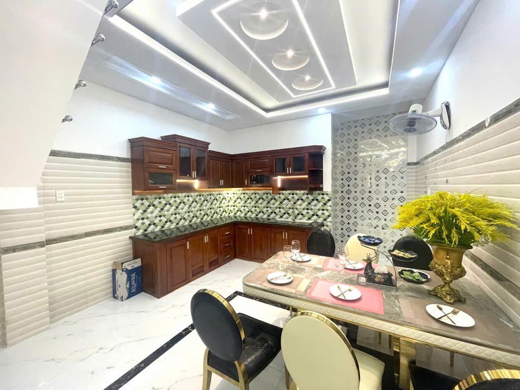 Giảm chào 600tr Đường Số 8 Gò Vấp 4PN HXH tiện ở KD nội thất đẹp 8.9tỷ 5