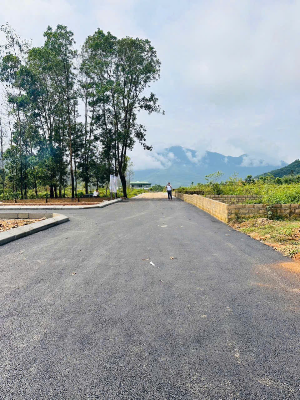 VỊ TRÍ VIP CỦA VIP ngay đại lộ thăng long , ngã tư miễu, 75 m2 giá chỉ 3ty500 4