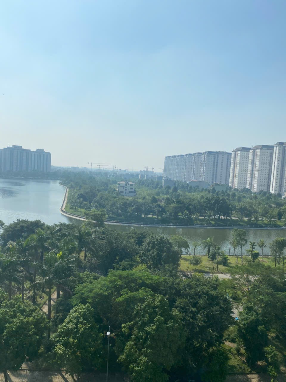 Cần bán căn hộ GÓC tầng Trung, hướng view hồ 2PN tại Thanh Hà Mường Thanh 6