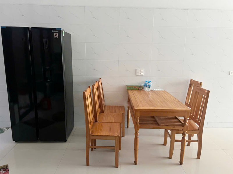 Cần tiền giá nào cũng bán - Nhà 125m2, 3 Tầng, ô tô vào nhà, chỉ 500m ra Vinhomes 5