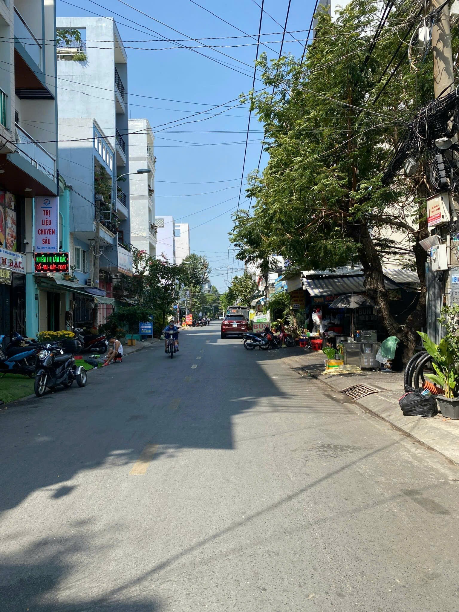 Bán nhà Quận 7 đường số 1 P. Tân Phú dt 5x23m, cấp 4,giá 21 tỷ 2