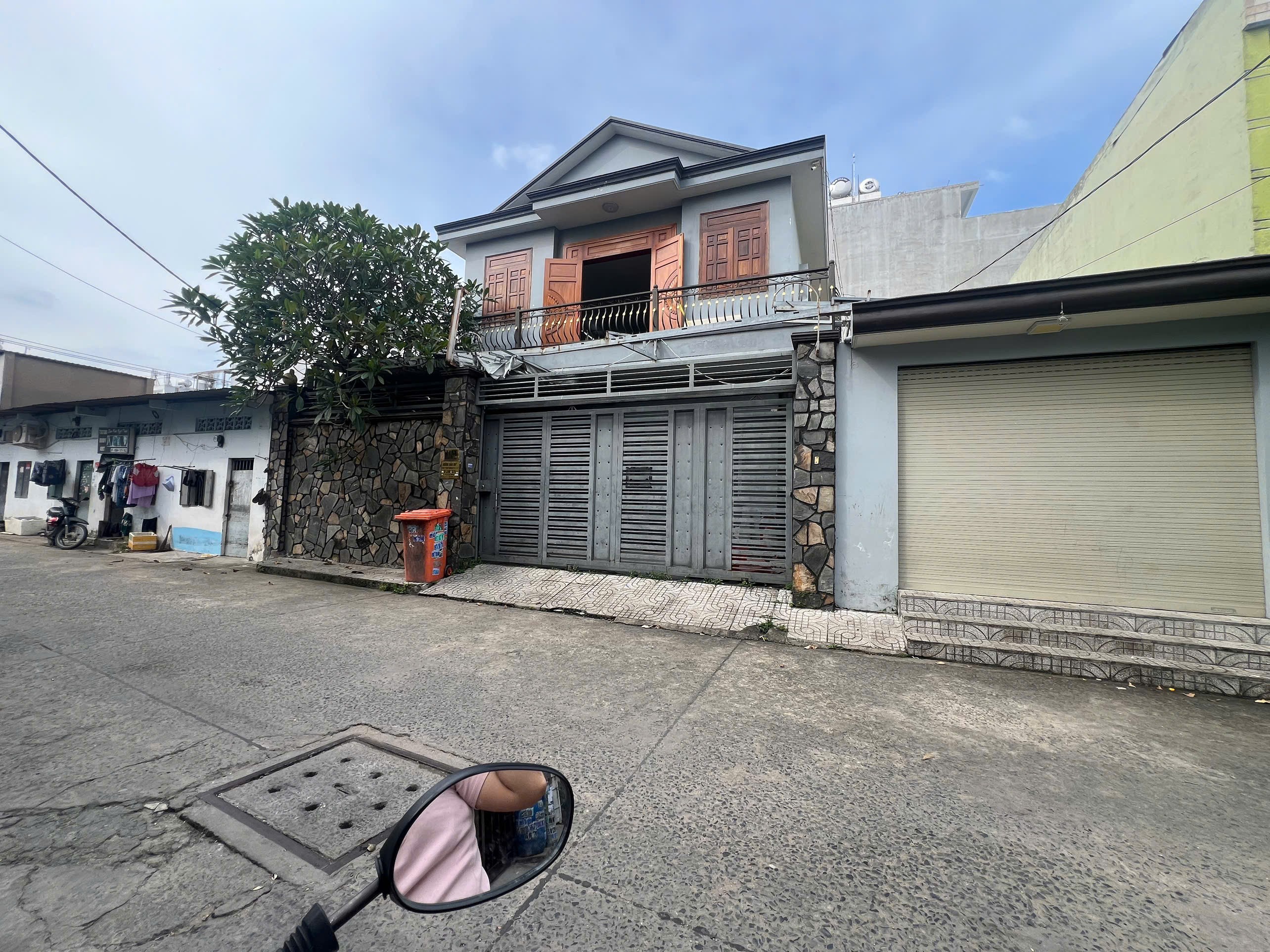 HOT – HÀNG HIẾM GIỮA QUẬN 12 BÁN XƯỞNG HẺM XE TẢI 8M, P. TÂN THỚI NHẤT 2