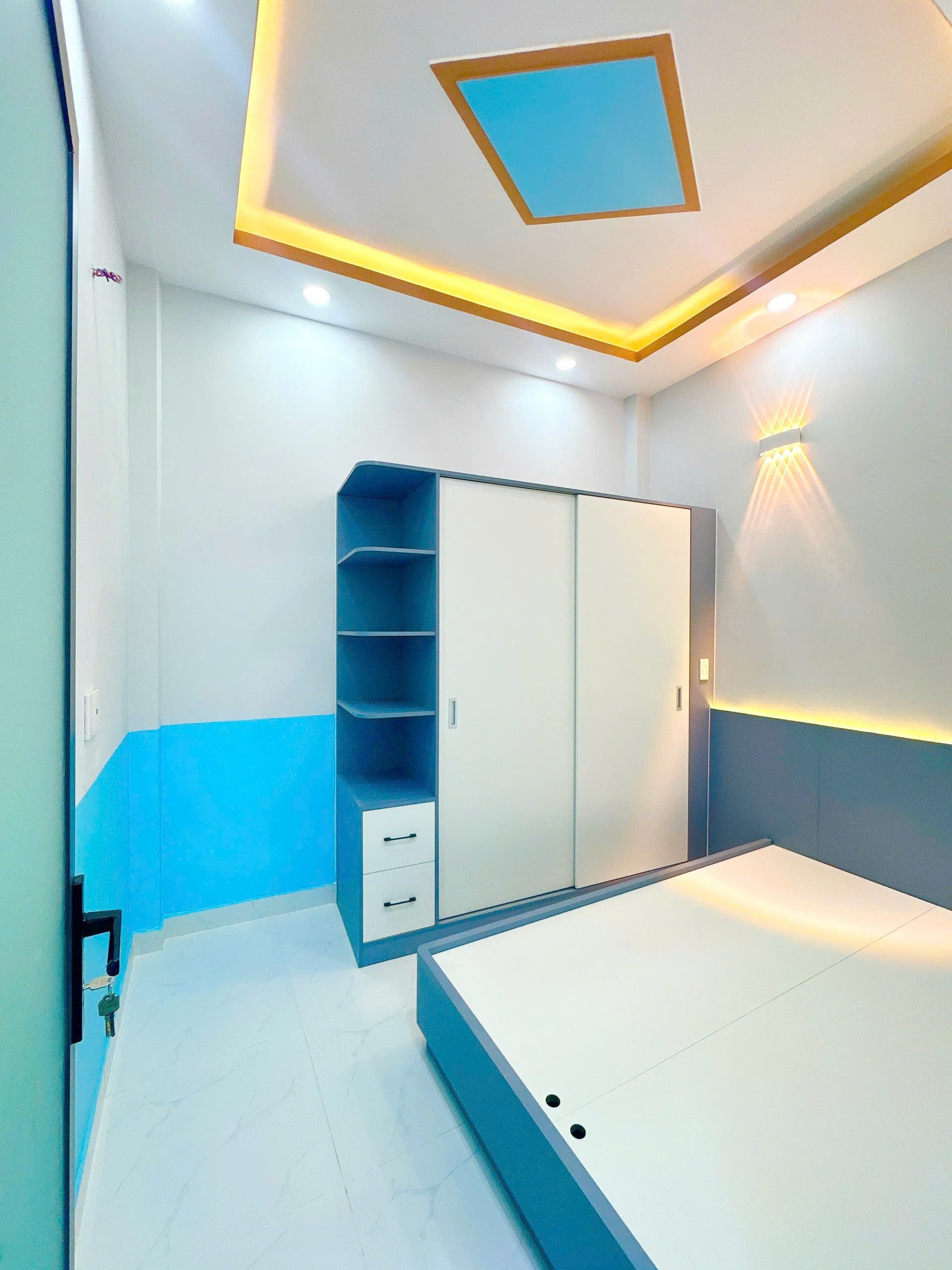 NHÀ ĐẸP LÊ VĂN QUỚI 32M2 – HXH - FULL NỘI THẤT – CHỈ 3.88 TỶ 4