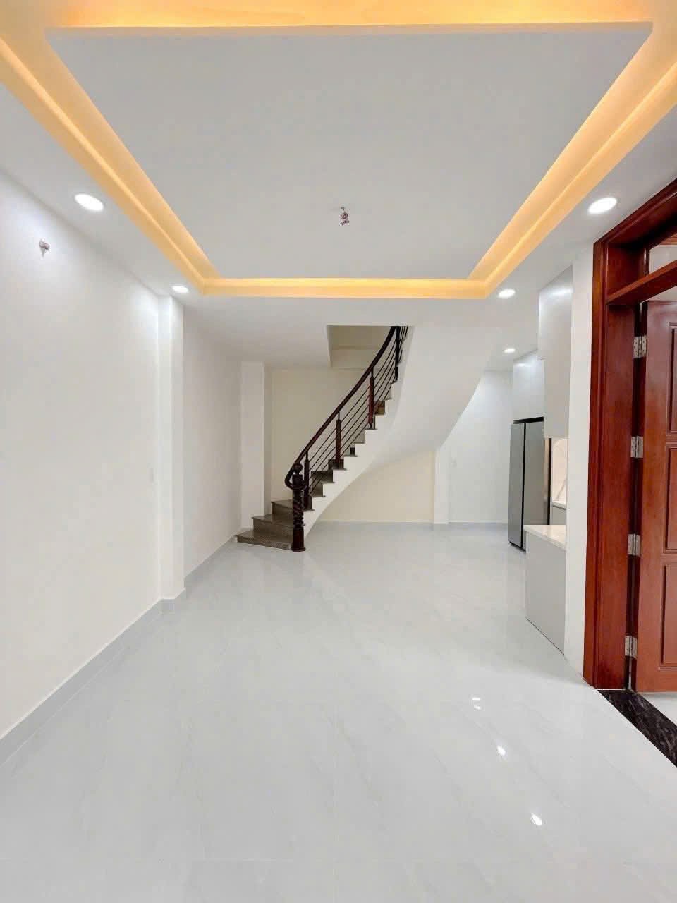 Bán nhà góc 2 MT, 3L, 6pn, ngay nguyễn thị thập, Q.7 2