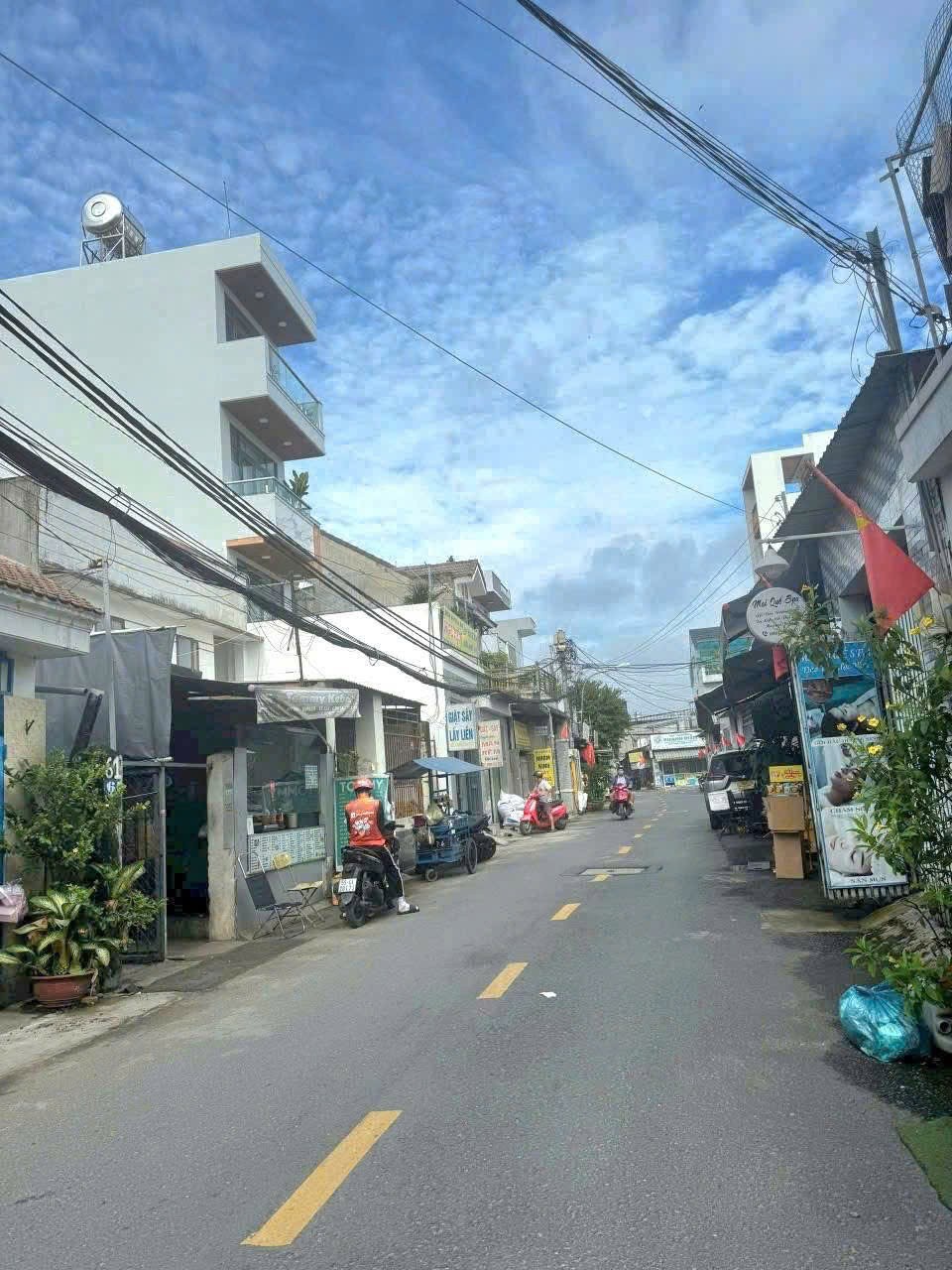 BÁN NHÀ (5.2X20) MẶT TIỀN HIỆP THÀNH 06 – VỊ TRÍ VÀNG TRUNG TÂM QUẬN 12! 5