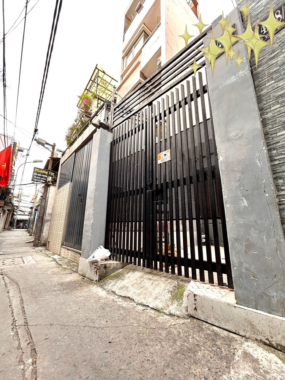 BÁN NHÀ Đ.ĐOÀN VĂN BƠ - VÀI BƯỚC CHÂN RA MT HXH- DT LỚN 72M2- LƯU THÔNG TÔN THẤT THUYẾT- NGUYỄN 4