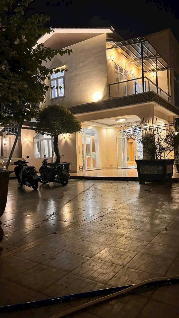 BIỆT THỰ SÂN VƯỜN 1000M² – MẶT TIỀN TRUNG CHÁNH, HÓC MÔN GIÁ CỰC SỐC 3