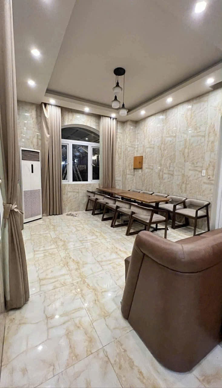 BIỆT THỰ SÂN VƯỜN 1000M² – MẶT TIỀN TRUNG CHÁNH, HÓC MÔN GIÁ CỰC SỐC 4