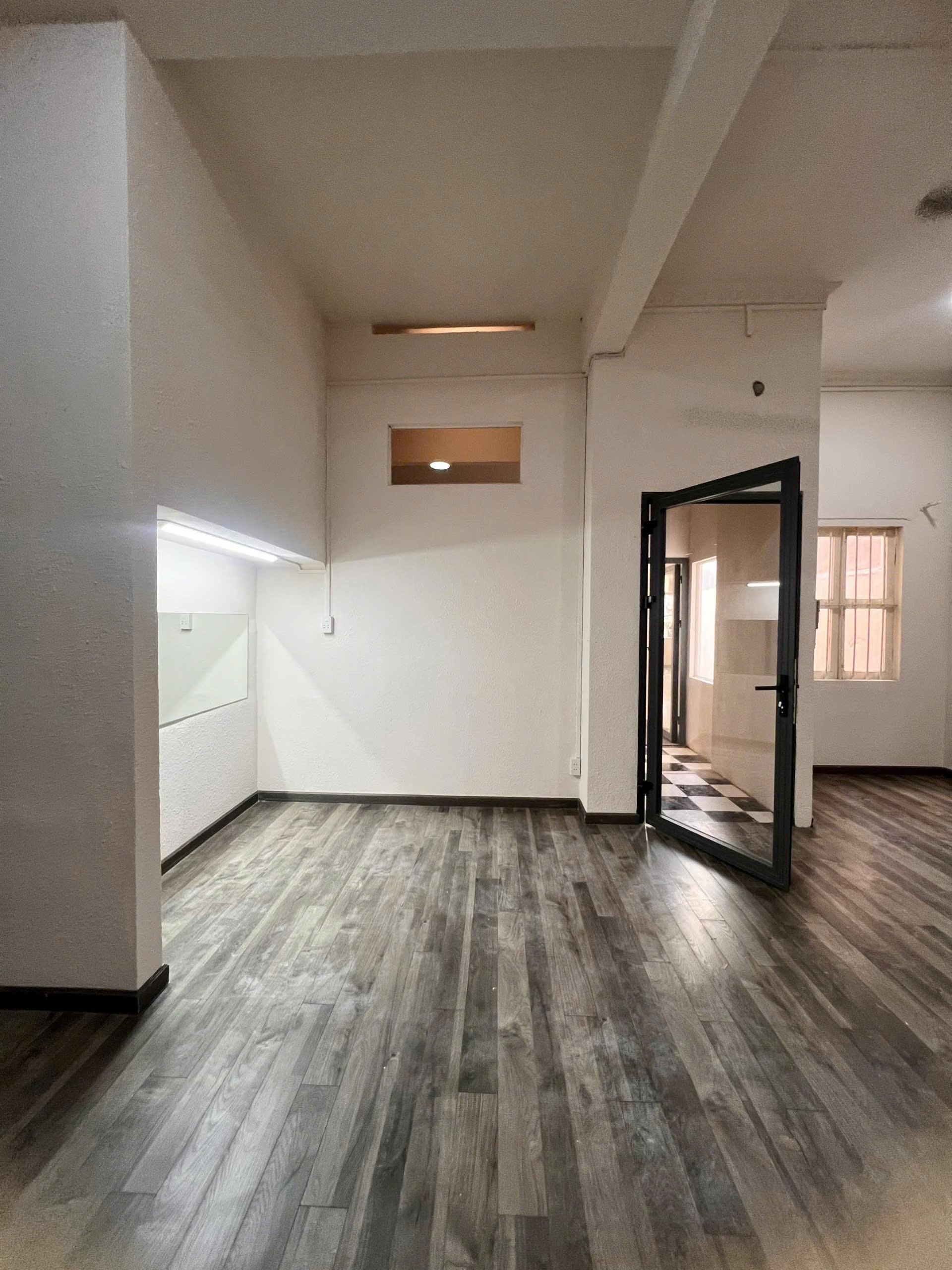 Cho thuê Biệt thự Quận 1, Hồ Chí Minh, Diện tích 350m², Giá 85 Triệu/tháng 6